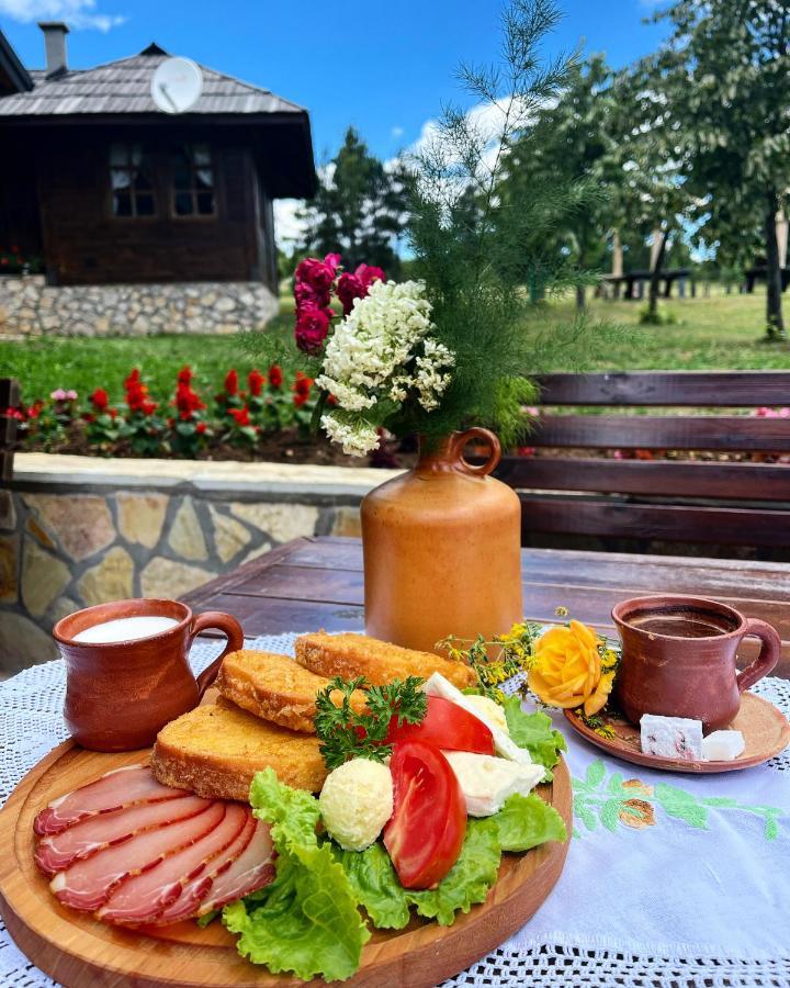 Etno Selo Vranesa Zlatar Hotel Nova Varos Ngoại thất bức ảnh